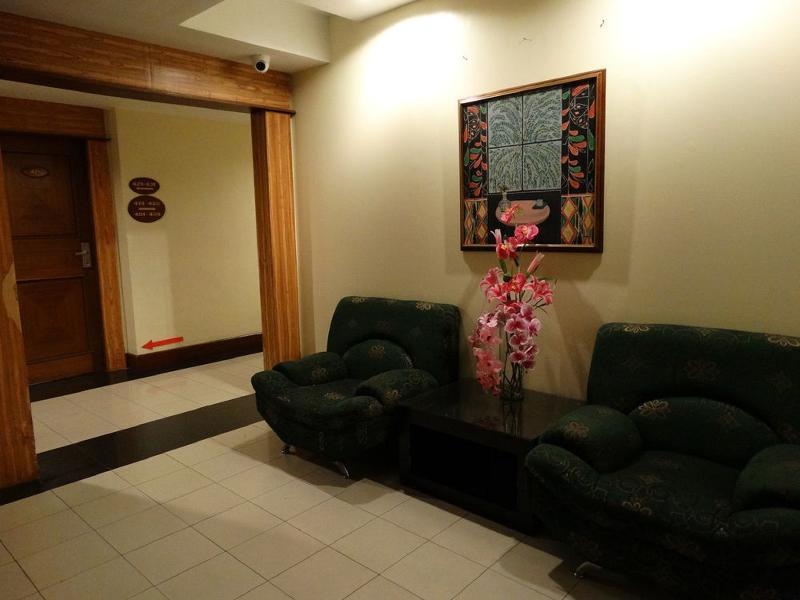 Cherry Blossoms Hotel Manila Exterior foto